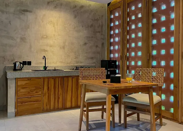 Pigstone Design Beachfront * タナロット